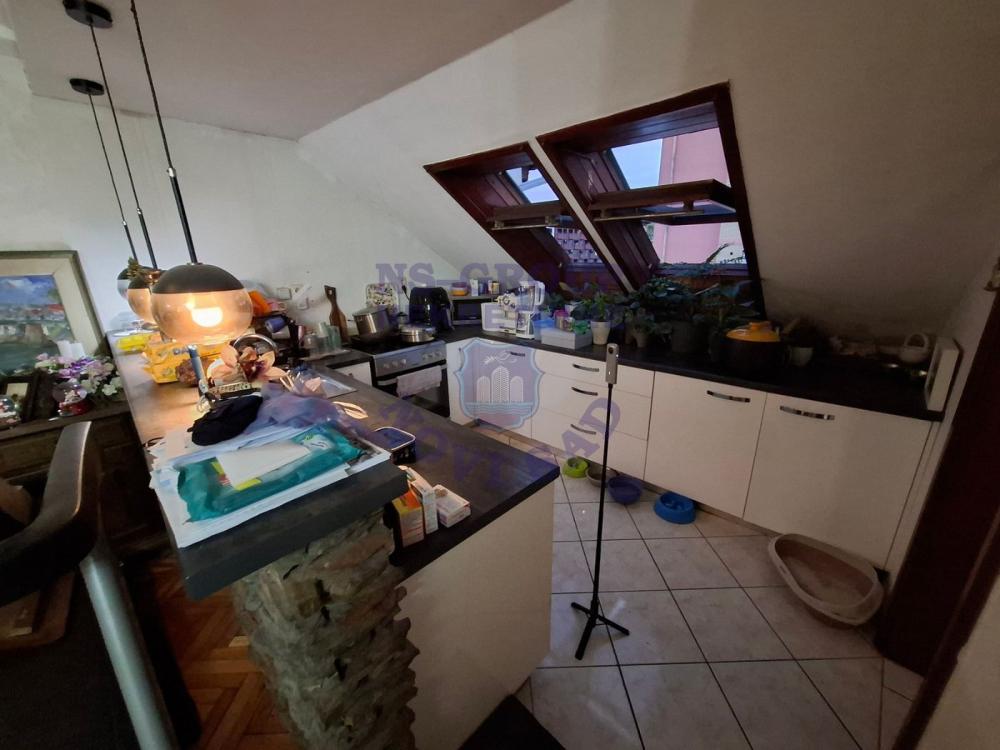 Slika 1 - Odličan četvorosoban stan!